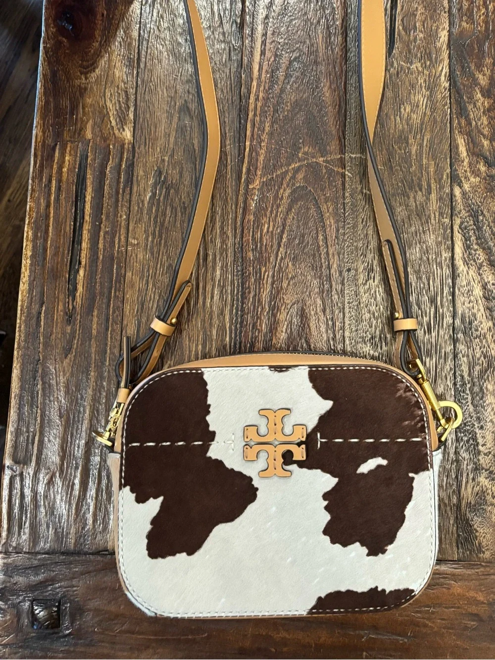 Tory Burch Brown & White Cowhide Logo Crossbody